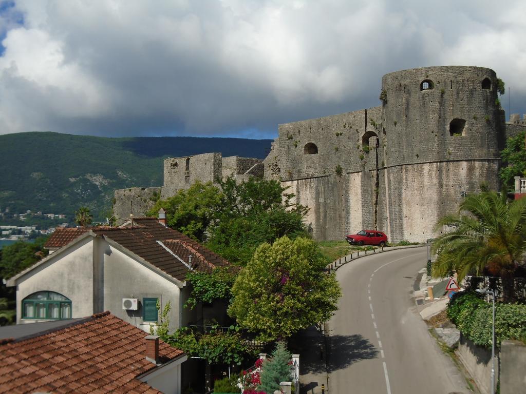 Apartments Kanli Kula Herceg Novi Exterior photo