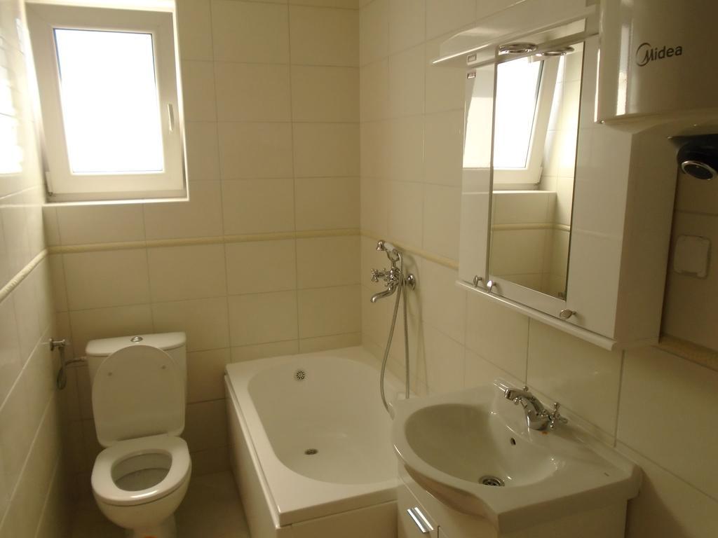 Apartments Kanli Kula Herceg Novi Exterior photo