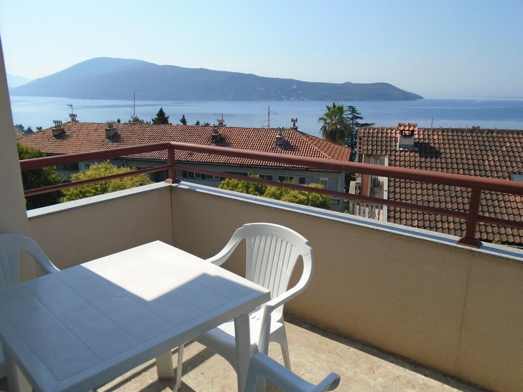 Apartments Kanli Kula Herceg Novi Exterior photo